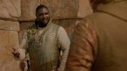 extant_GameOfThrones_2x04-GardenOfBones_3732