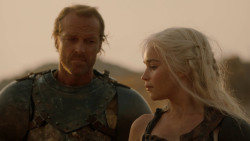 extant_GameOfThrones_2x04-GardenOfBones_3749