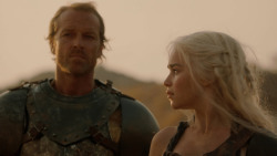 extant_GameOfThrones_2x04-GardenOfBones_3795