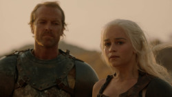 extant_GameOfThrones_2x04-GardenOfBones_3799