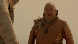 extant_GameOfThrones_2x04-GardenOfBones_3813