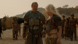 extant_GameOfThrones_2x04-GardenOfBones_3834
