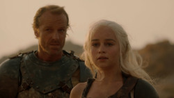 extant_GameOfThrones_2x04-GardenOfBones_3846