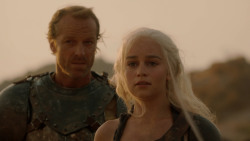 extant_GameOfThrones_2x04-GardenOfBones_3847