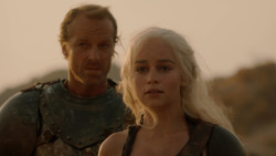 extant_GameOfThrones_2x04-GardenOfBones_3848