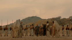 extant_GameOfThrones_2x04-GardenOfBones_3859
