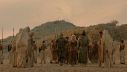 extant_GameOfThrones_2x04-GardenOfBones_3867