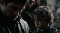 extant_GameOfThrones_2x04-GardenOfBones_3914