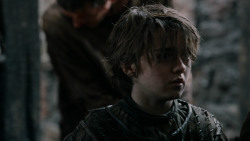 extant_GameOfThrones_2x04-GardenOfBones_3930