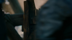 extant_GameOfThrones_2x04-GardenOfBones_3937