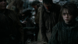 extant_GameOfThrones_2x04-GardenOfBones_3956