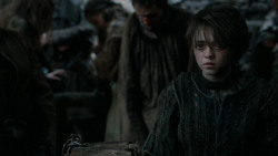 extant_GameOfThrones_2x04-GardenOfBones_3957