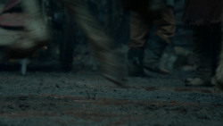extant_GameOfThrones_2x04-GardenOfBones_3973