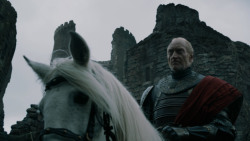 extant_GameOfThrones_2x04-GardenOfBones_3989