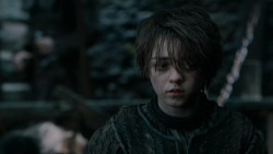 extant_GameOfThrones_2x04-GardenOfBones_4048