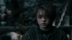 extant_GameOfThrones_2x04-GardenOfBones_4049