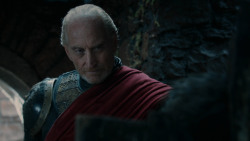 extant_GameOfThrones_2x04-GardenOfBones_4079