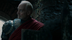 extant_GameOfThrones_2x04-GardenOfBones_4095