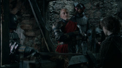 extant_GameOfThrones_2x04-GardenOfBones_4107