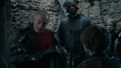 extant_GameOfThrones_2x04-GardenOfBones_4126