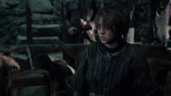 extant_GameOfThrones_2x04-GardenOfBones_4138