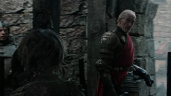 extant_GameOfThrones_2x04-GardenOfBones_4140