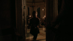 extant_GameOfThrones_2x04-GardenOfBones_4156