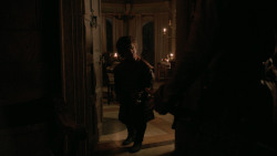 extant_GameOfThrones_2x04-GardenOfBones_4158