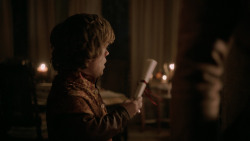 extant_GameOfThrones_2x04-GardenOfBones_4178
