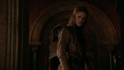 extant_GameOfThrones_2x04-GardenOfBones_4181