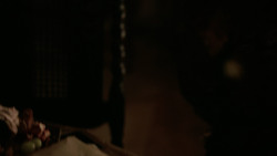 extant_GameOfThrones_2x04-GardenOfBones_4187