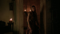 extant_GameOfThrones_2x04-GardenOfBones_4192