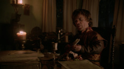 extant_GameOfThrones_2x04-GardenOfBones_4223