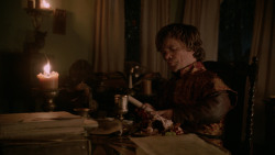 extant_GameOfThrones_2x04-GardenOfBones_4226