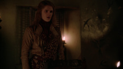 extant_GameOfThrones_2x04-GardenOfBones_4237
