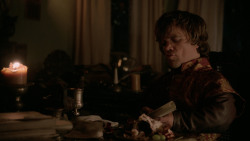 extant_GameOfThrones_2x04-GardenOfBones_4250