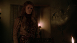 extant_GameOfThrones_2x04-GardenOfBones_4254