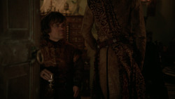 extant_GameOfThrones_2x04-GardenOfBones_4287