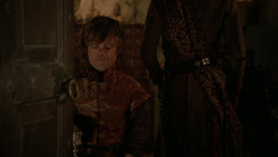 extant_GameOfThrones_2x04-GardenOfBones_4289