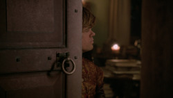 extant_GameOfThrones_2x04-GardenOfBones_4297