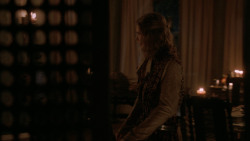 extant_GameOfThrones_2x04-GardenOfBones_4306