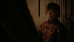 extant_GameOfThrones_2x04-GardenOfBones_4322