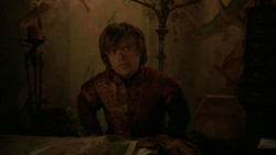 extant_GameOfThrones_2x04-GardenOfBones_4385