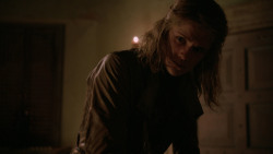 extant_GameOfThrones_2x04-GardenOfBones_4396