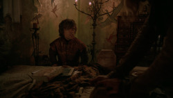 extant_GameOfThrones_2x04-GardenOfBones_4400