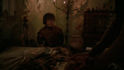 extant_GameOfThrones_2x04-GardenOfBones_4401