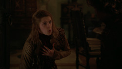 extant_GameOfThrones_2x04-GardenOfBones_4416