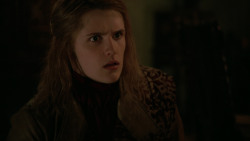extant_GameOfThrones_2x04-GardenOfBones_4428