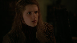 extant_GameOfThrones_2x04-GardenOfBones_4430