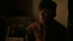 extant_GameOfThrones_2x04-GardenOfBones_4438